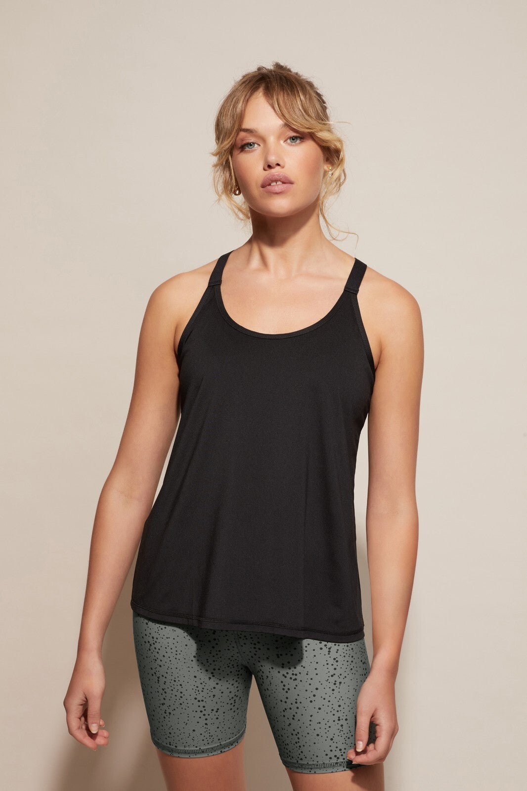 Dk Active Elements Crop - Khaki